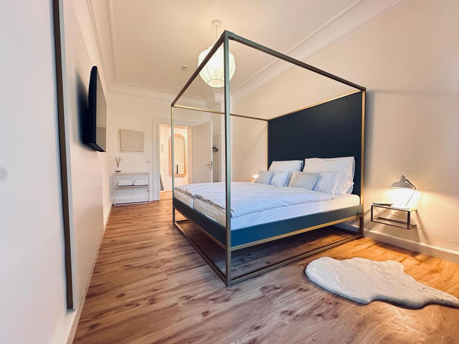 Grosszuegig Und Super Zentral Apartment Regensburg Luaran gambar